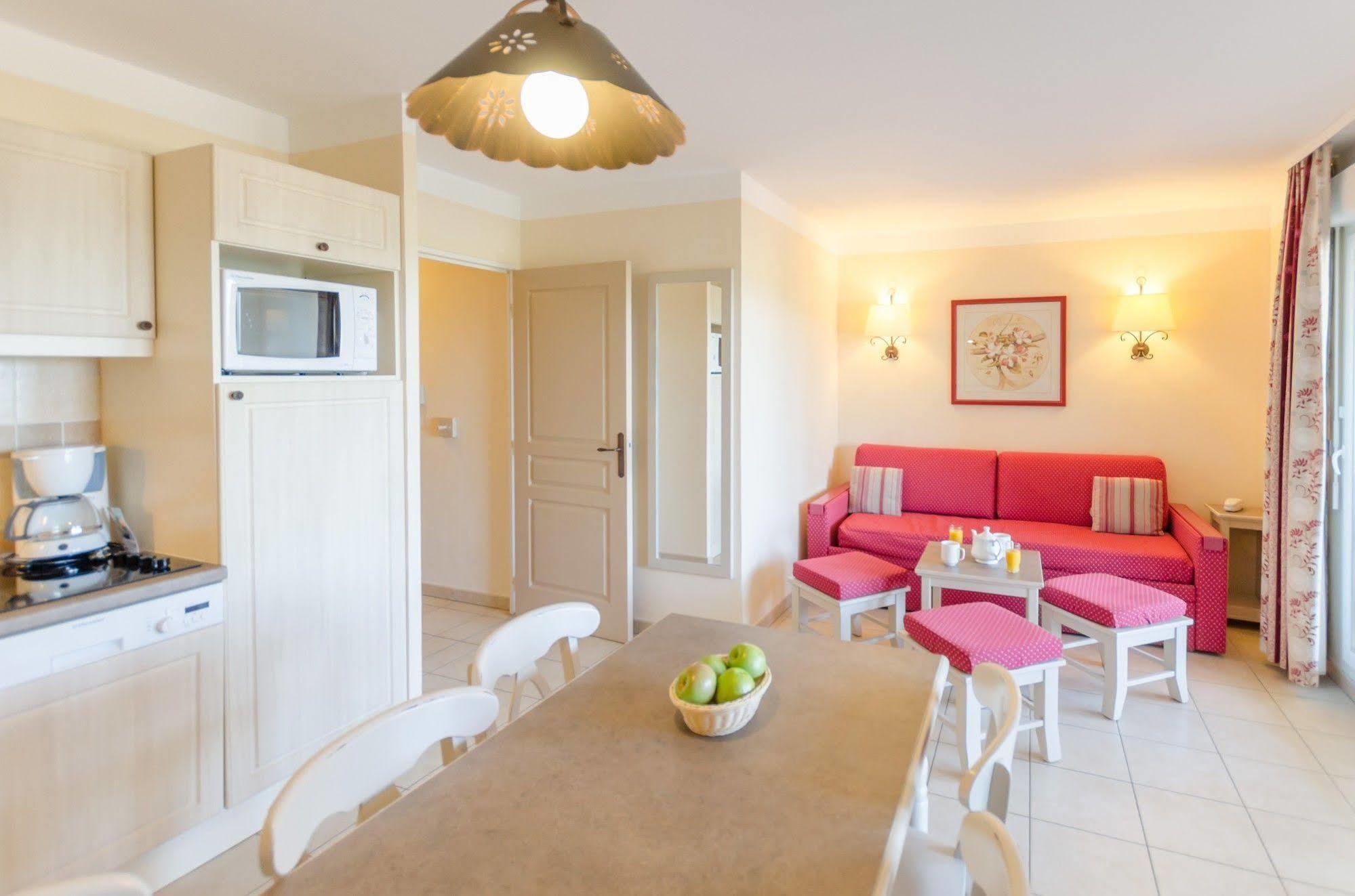 Residence Pierre & Vacances Les Coteaux De Pont-Royal Mallemort Eksteriør billede